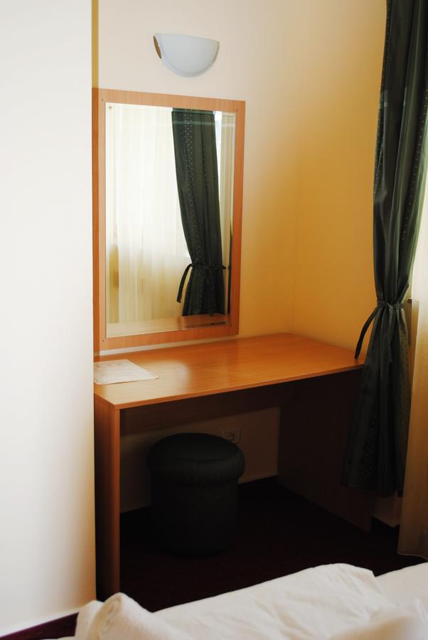 Ct Tm Otel Temeşvar Dış mekan fotoğraf